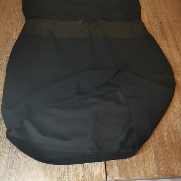 Ralph Lauren Black Sleeveless Dress With Leather Waistband Size 6 - Picture 5 of 8